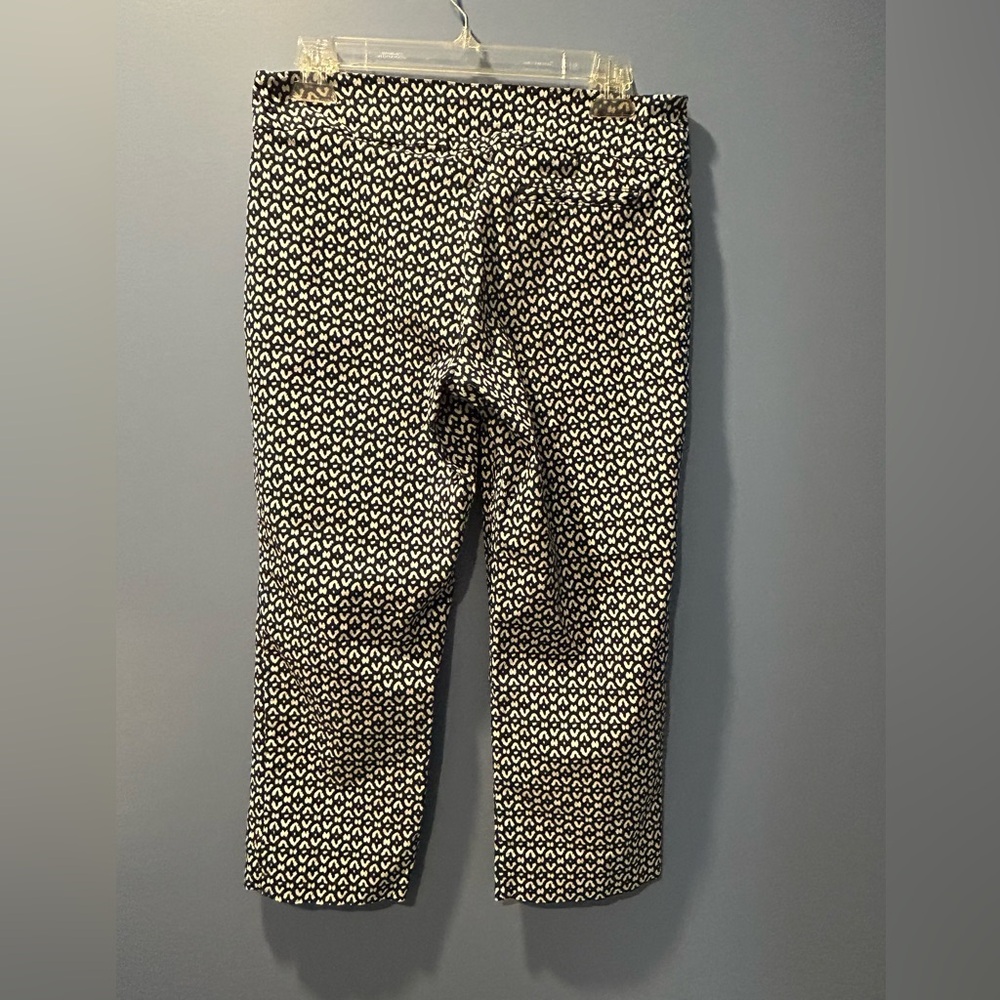 MARGARET M Patterned capri pants - Picture 2 of 4